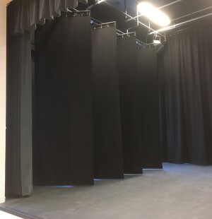 Siirrettävä sivukatekisko kuva