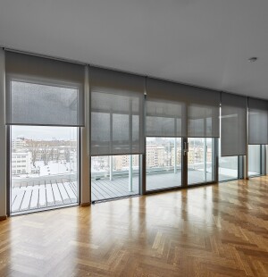 Screen-rullaverho image