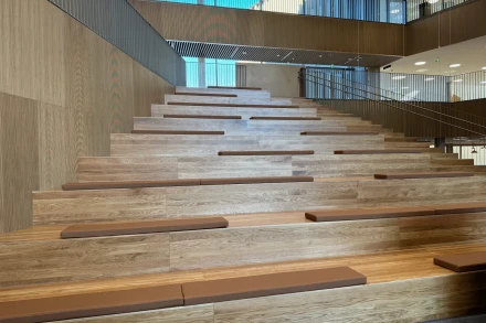 Kestävät istuintyynyt julkiseen käyttöön