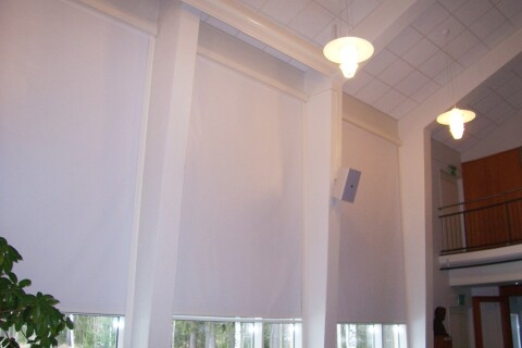 Koteloidut pimennysverhot